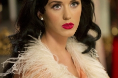 katy-perry-photoshoot-from-dressing-room-victoria-secret-backstage_1