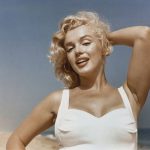 Beautiful Pics Of Marilyn Monroe On The Beach Taken By Sam Shaw In 1957